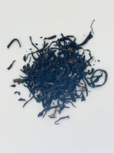 Load image into Gallery viewer, Golden Monkey Black TGFOP Tea (Organic)
